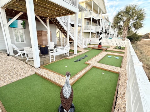 Top Airbnb: Mini Golf-Fire Pit with TV-Arcades-45 Sec to Sand in Ocean Isle Beach