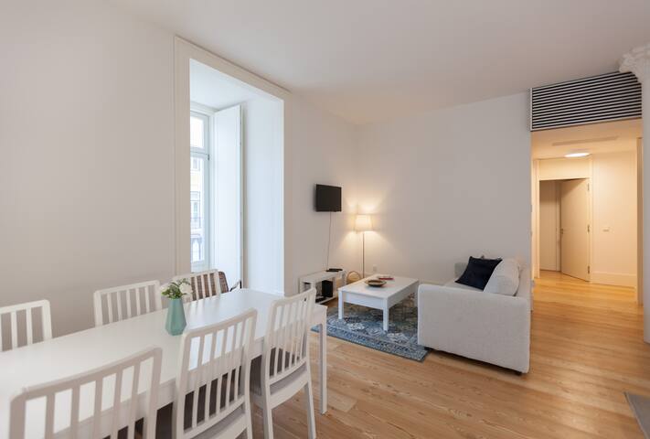 FLH Augusta´s Arch Bright Flat gallery image 5