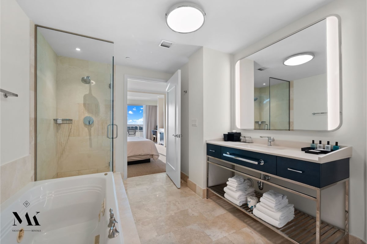 FontaineBleau|Bay View w/ Spa Passes