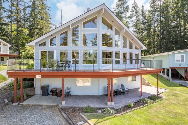 Harborview Getaway By Avantstay | Walk To Beach - Langley, WA
