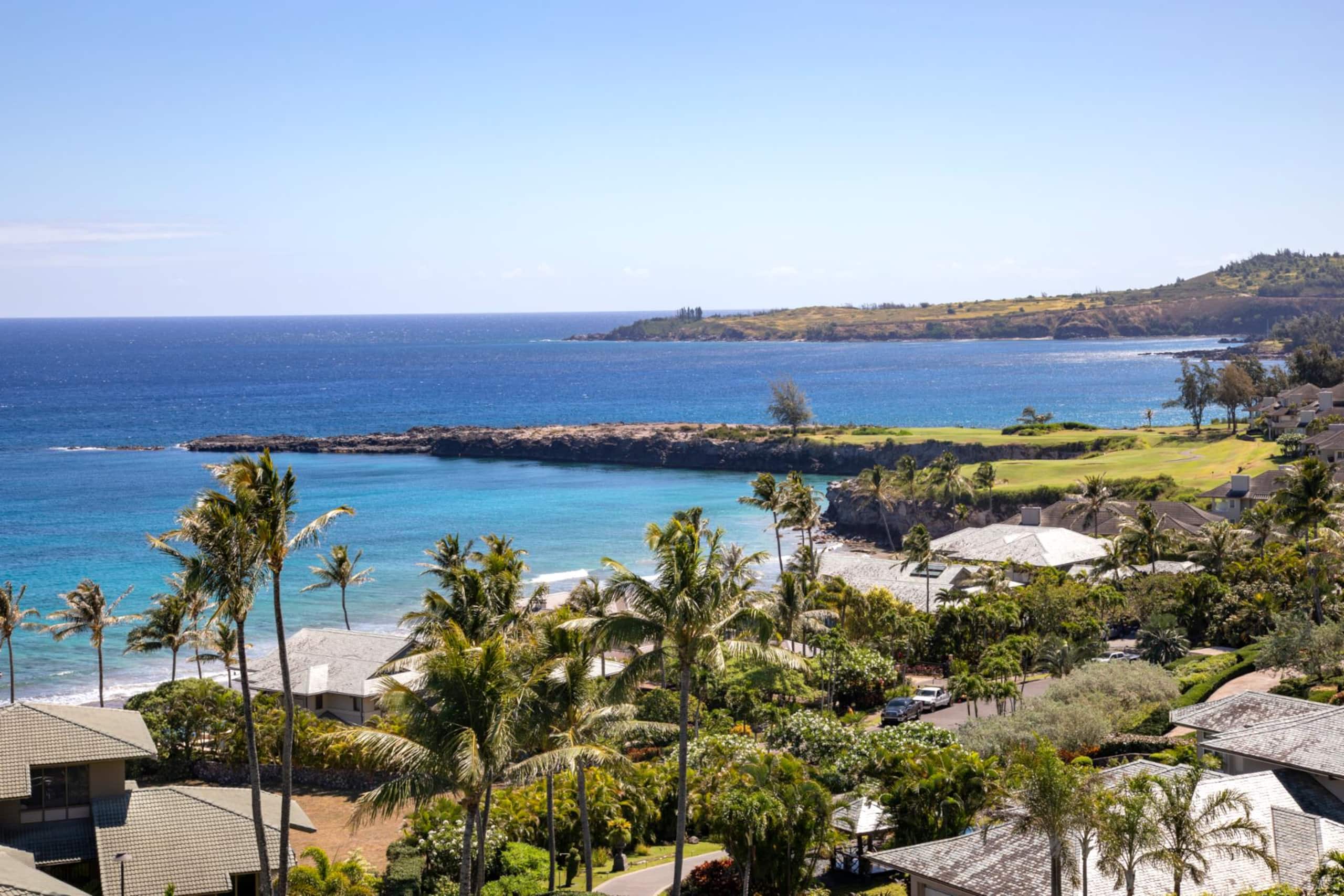 Condo in Lahaina · ★4.8 · 1 bedroom · 2 beds · 2 baths - Image 5
