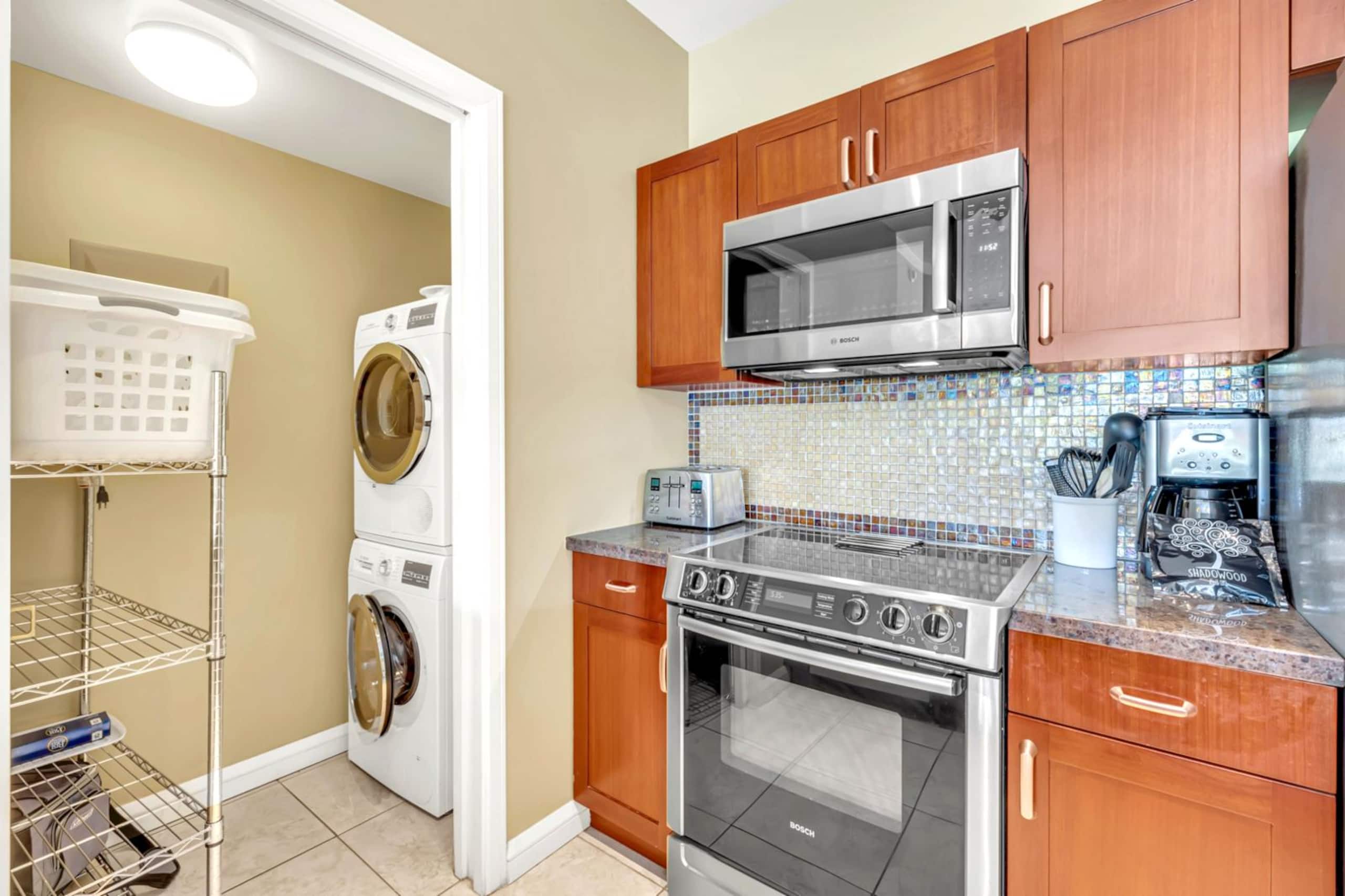 Condo in Lahaina · ★4.5 · 2 bedrooms · 4 beds · 2 baths - Image 20