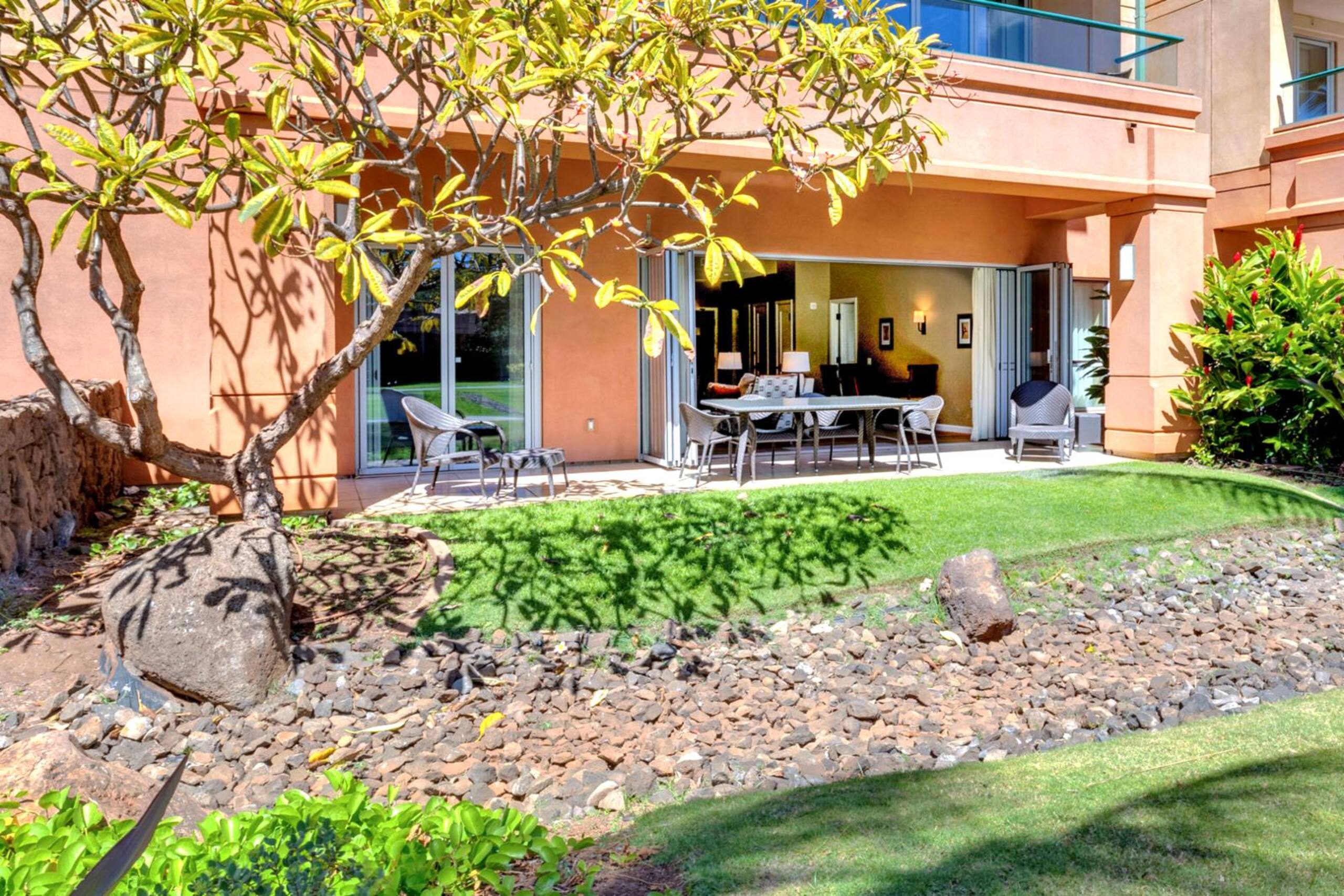 Condo in Lahaina · ★4.5 · 2 bedrooms · 4 beds · 2 baths - Image 33