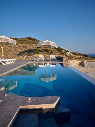 La Vitalite Luxury Villa in Paros gallery image 4