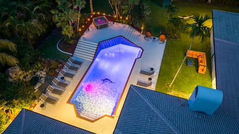 7000sf Mansion Pool|Theater|Gameroom