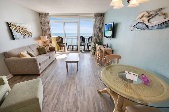 Waterfront Condo With Balcony & Beach Access - North Myrtle Beach, SC