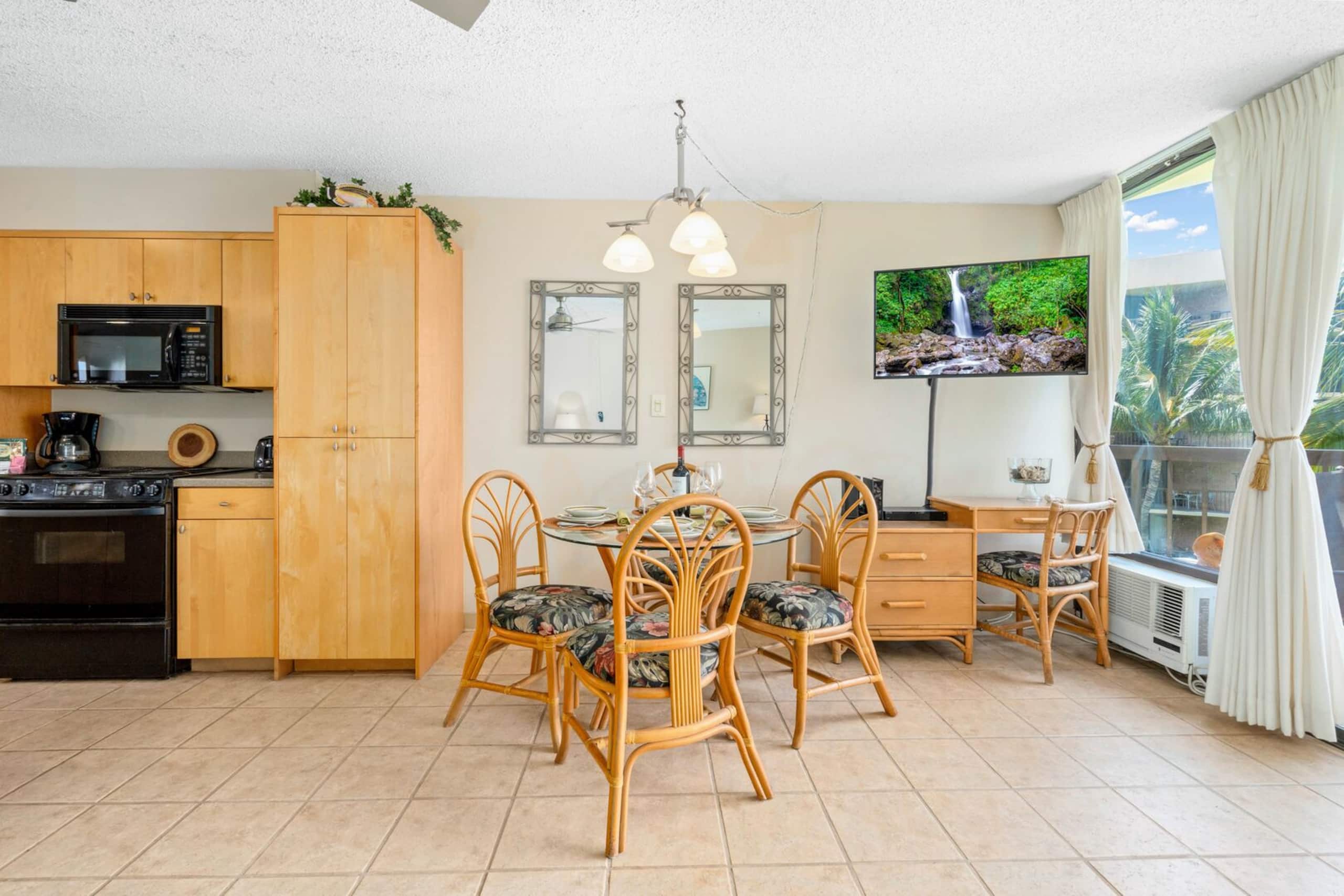 Condo in Kihei · ★4.64 · 1 bedroom · 3 beds · 2 baths - Image 10