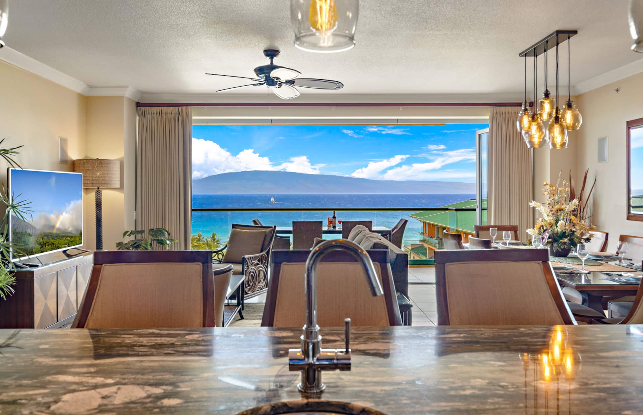 Condo in Lahaina · ★4.89 · 3 bedrooms · 4 beds · 3 baths - Image 8