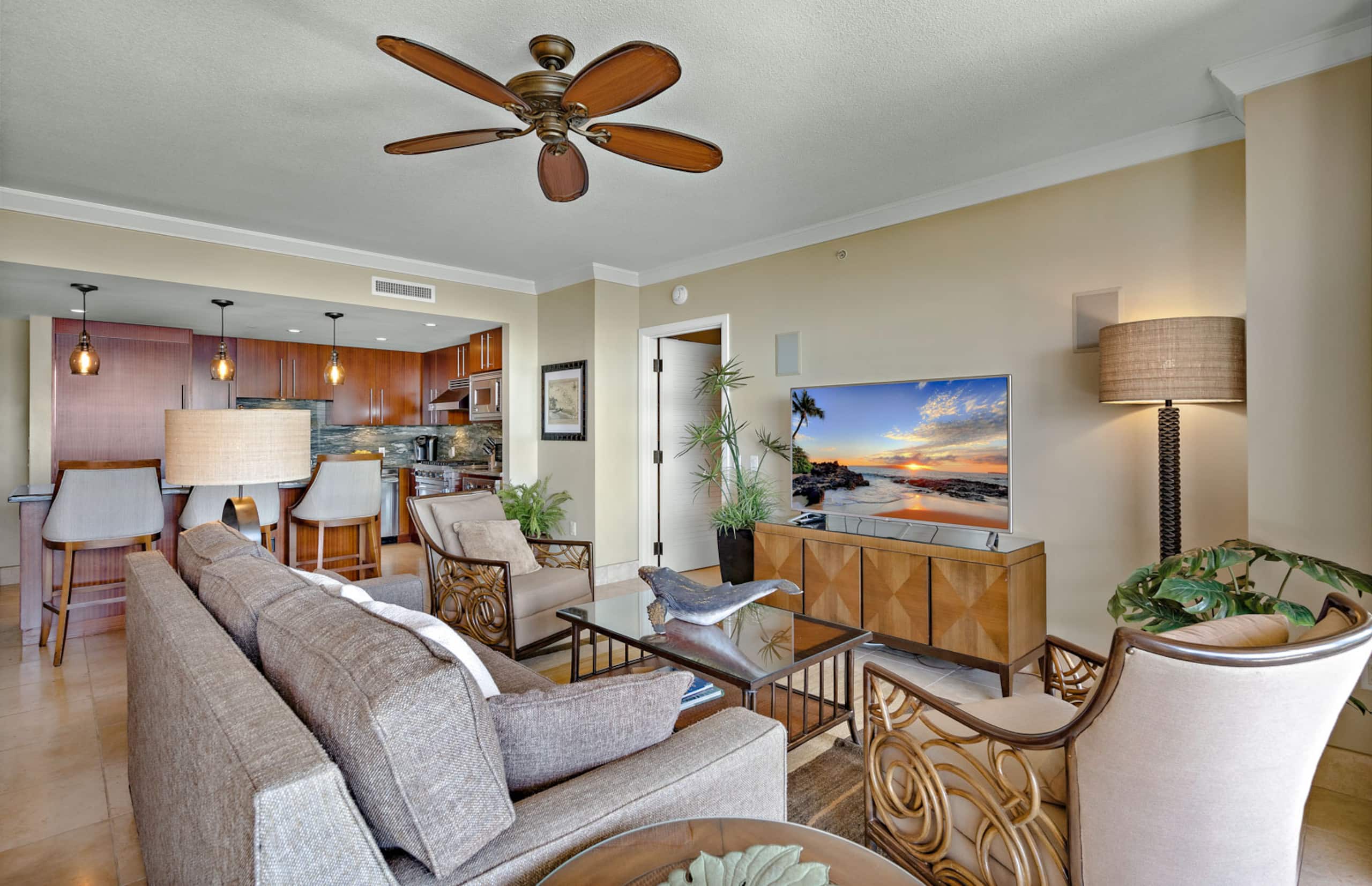 Condo in Lahaina · ★4.89 · 3 bedrooms · 4 beds · 3 baths - Image 14