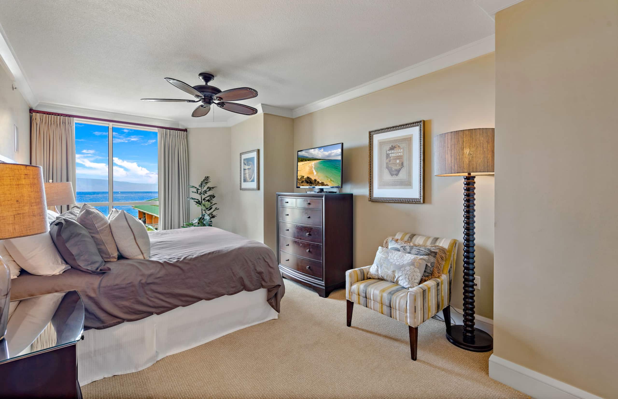 Condo in Lahaina · ★4.89 · 3 bedrooms · 4 beds · 3 baths - Image 15