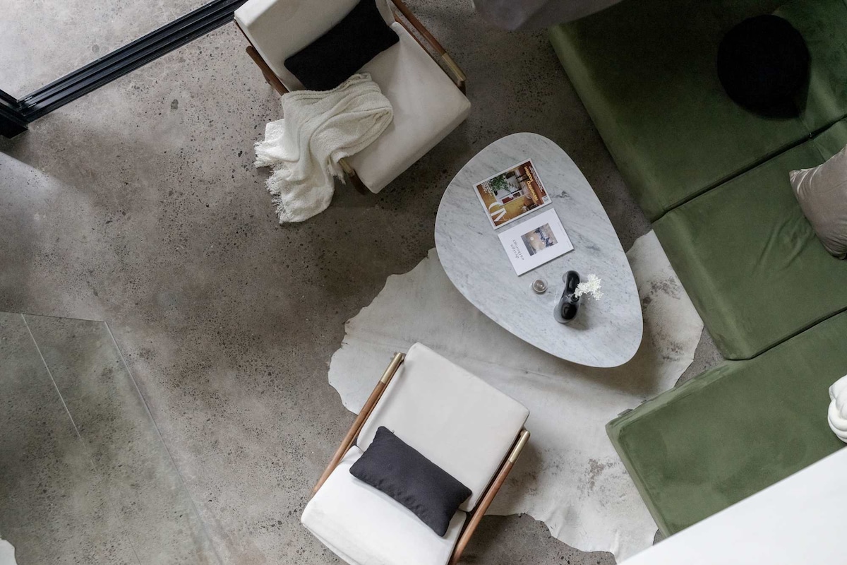 One Bedroom Townhouse Premium Pool in Canggu - Image 4