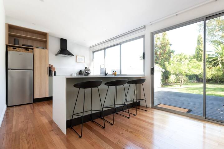 Villa Gwen: Character Home Moments From the City gallery image 3