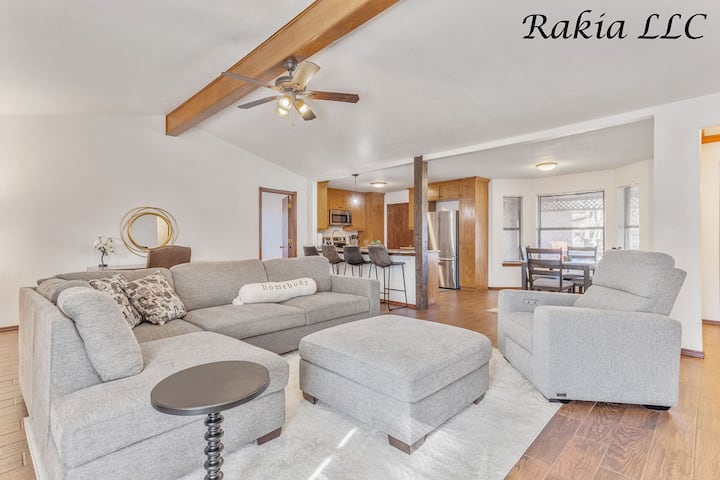 Peaceful Home In Edmond W/ Designated Work Space - Edmond, OK