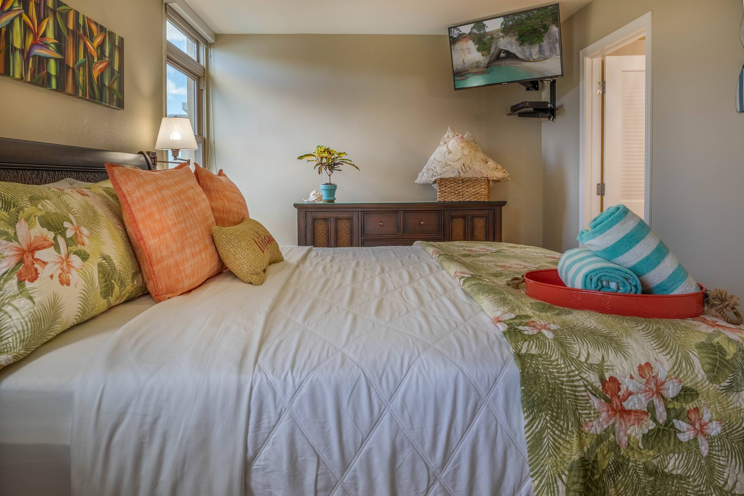 Condo in Kihei · ★4.89 · 1 bedroom · 2 beds · 2 baths - Image 11