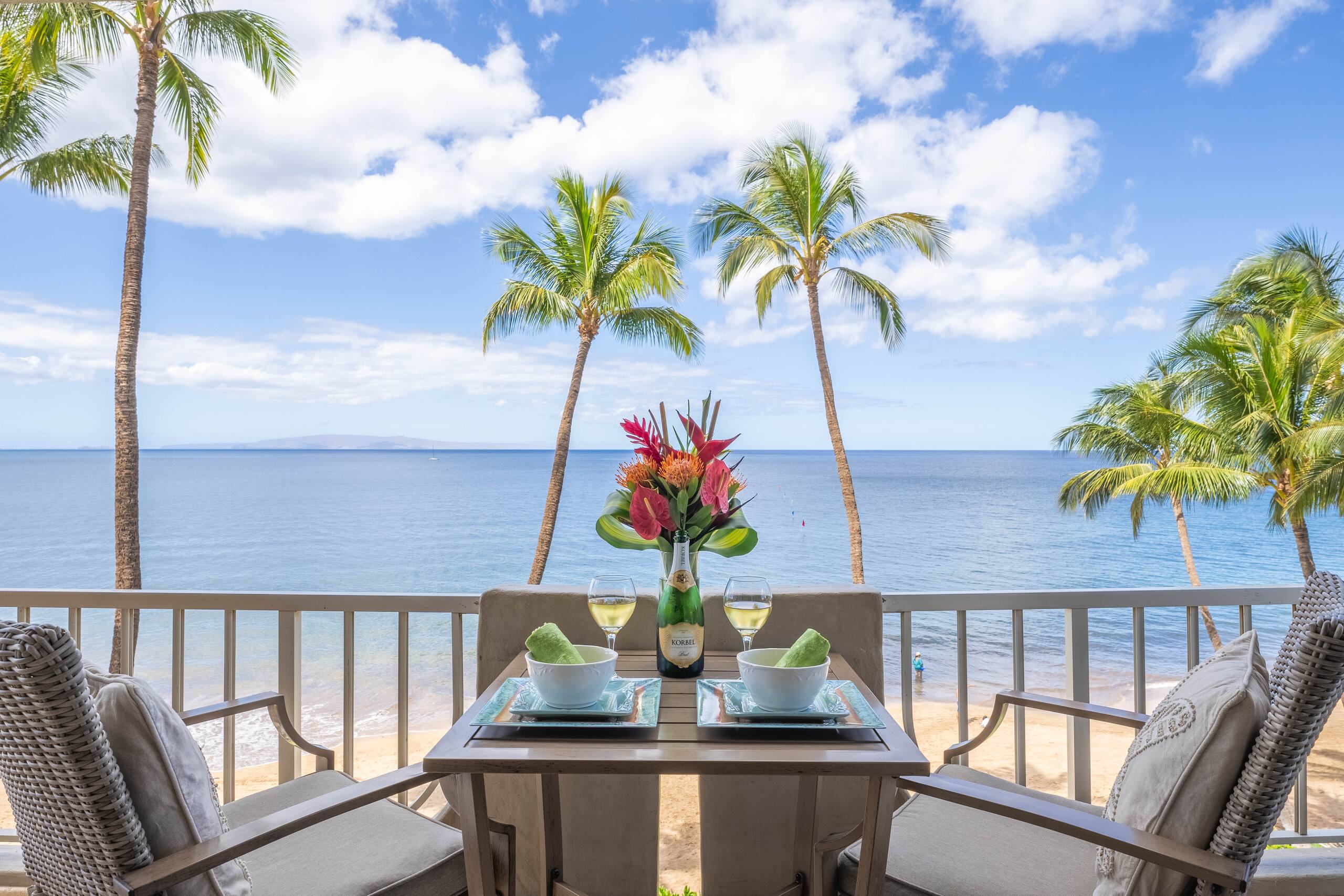 Condo in Kihei · ★4.89 · 1 bedroom · 2 beds · 2 baths - Image 4