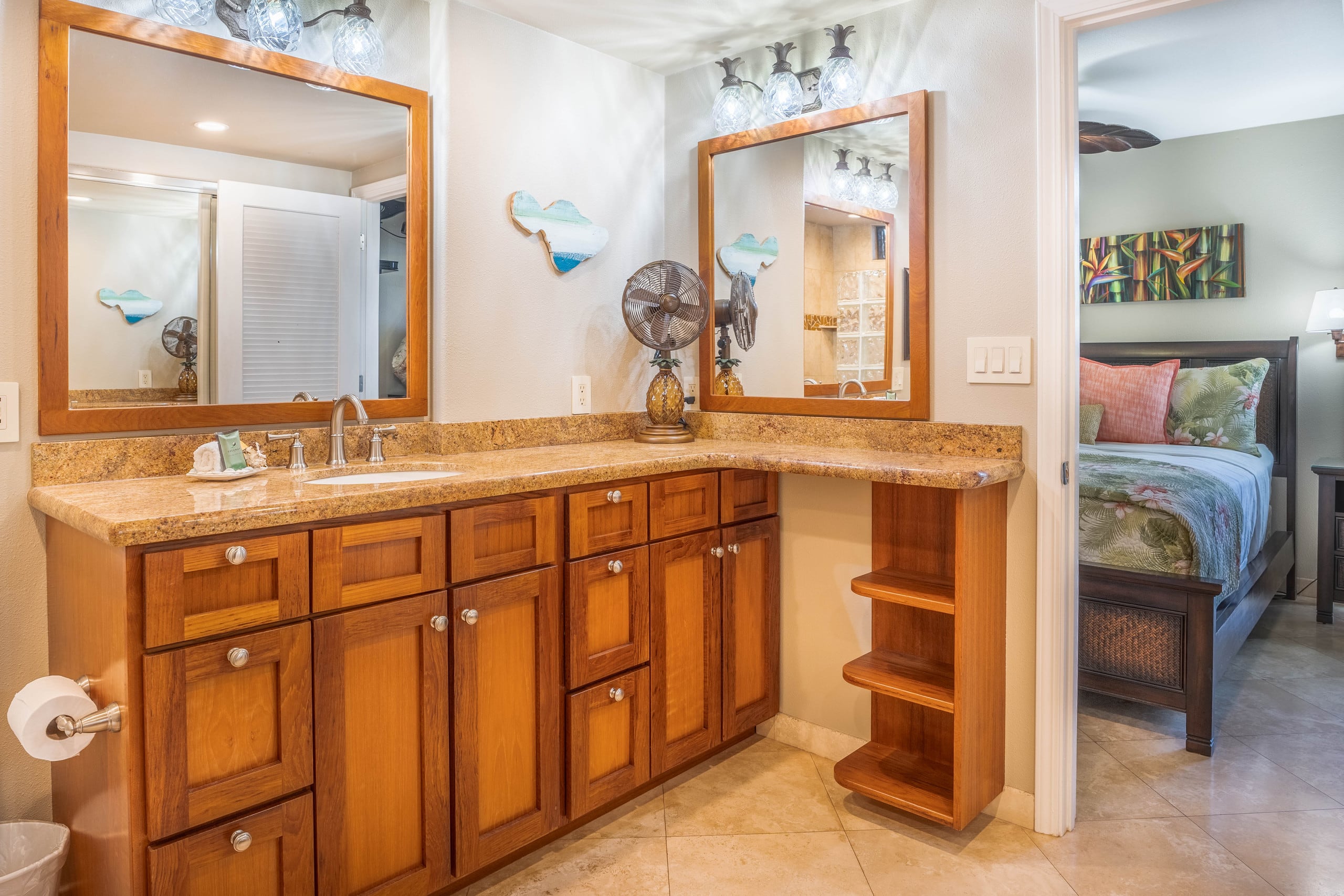 Condo in Kihei · ★4.89 · 1 bedroom · 2 beds · 2 baths - Image 16