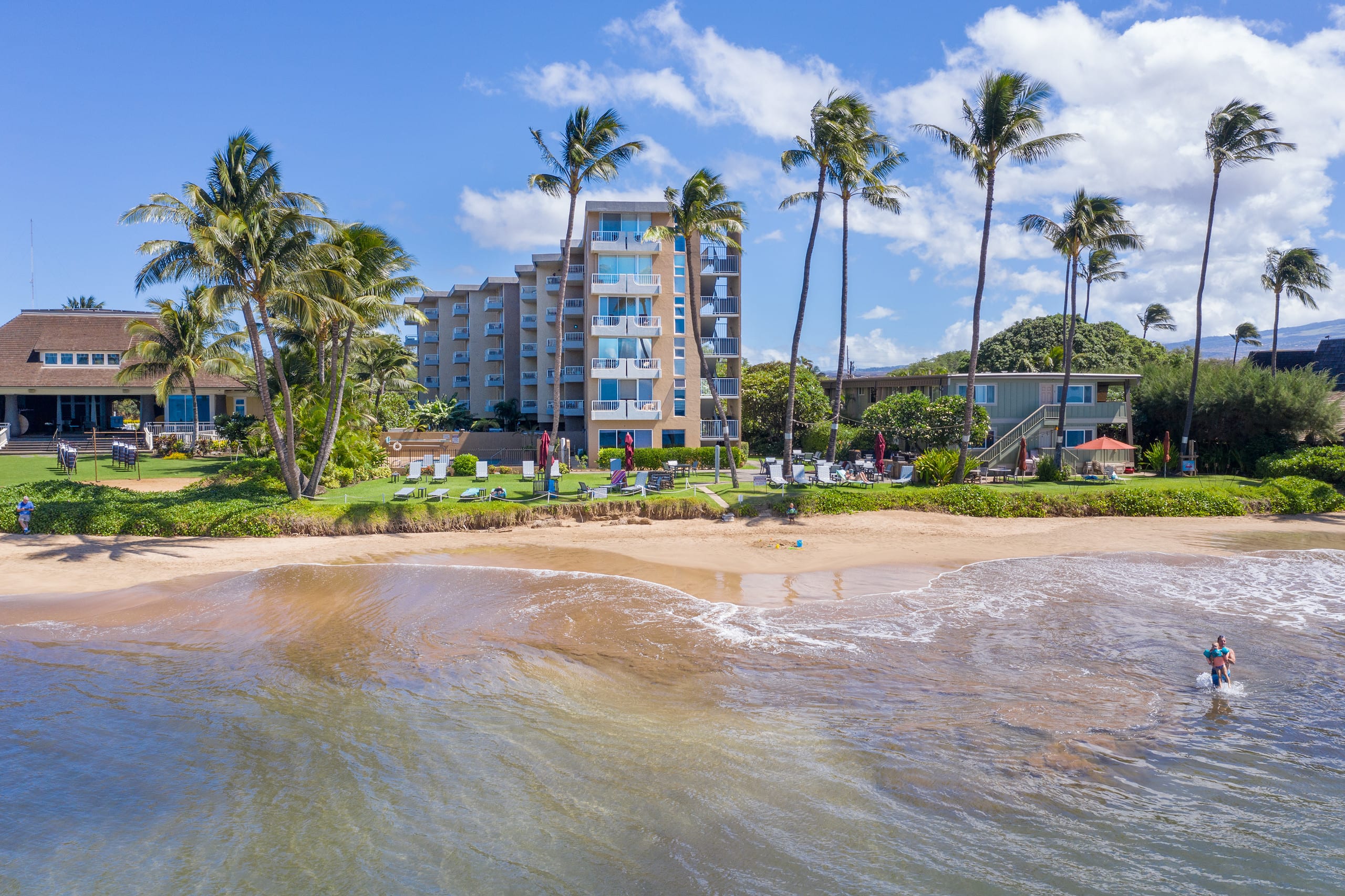 Condo in Kihei · ★4.89 · 1 bedroom · 2 beds · 2 baths - Image 25