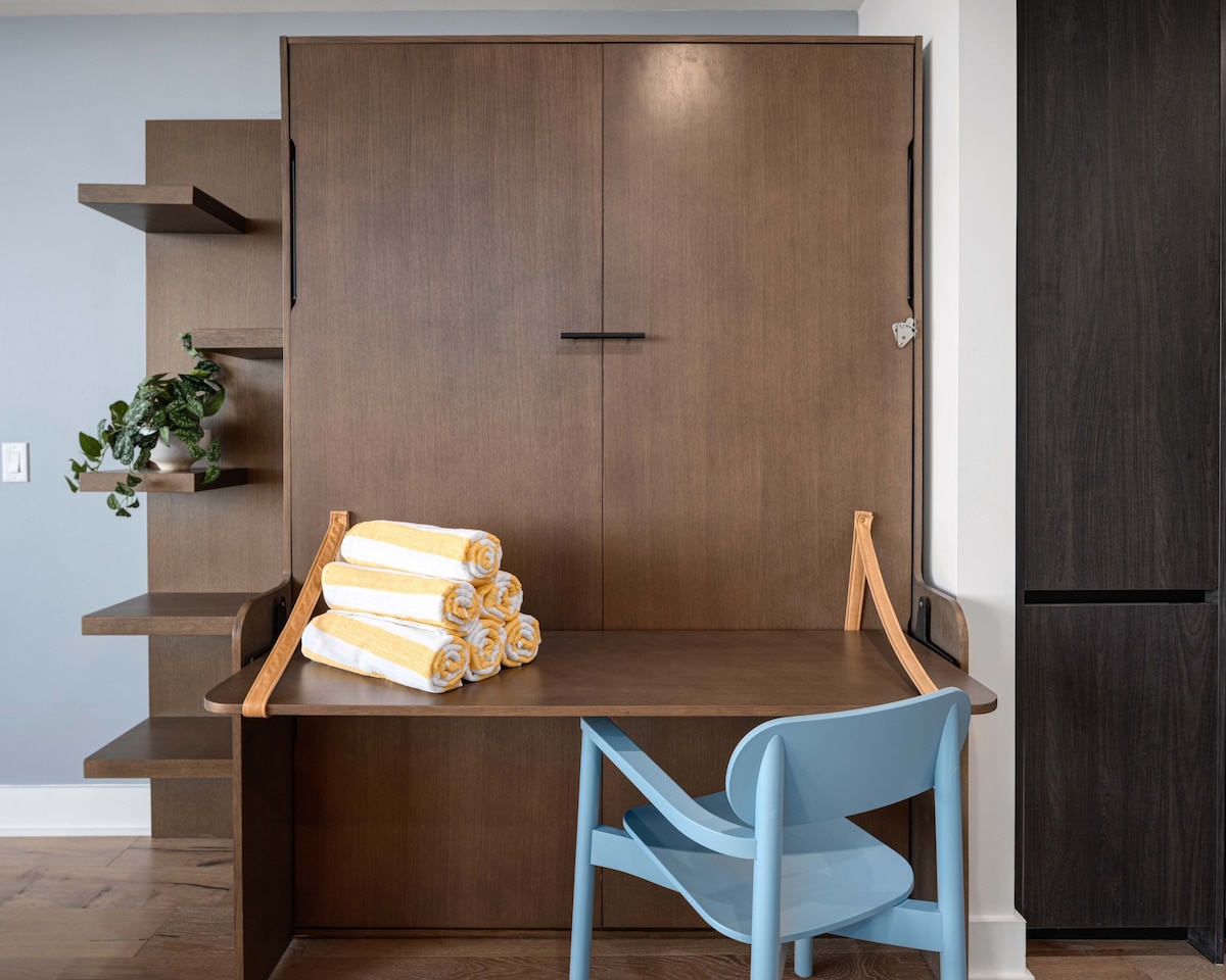 Stay in Style on Rainey Street | Unreal Amenities