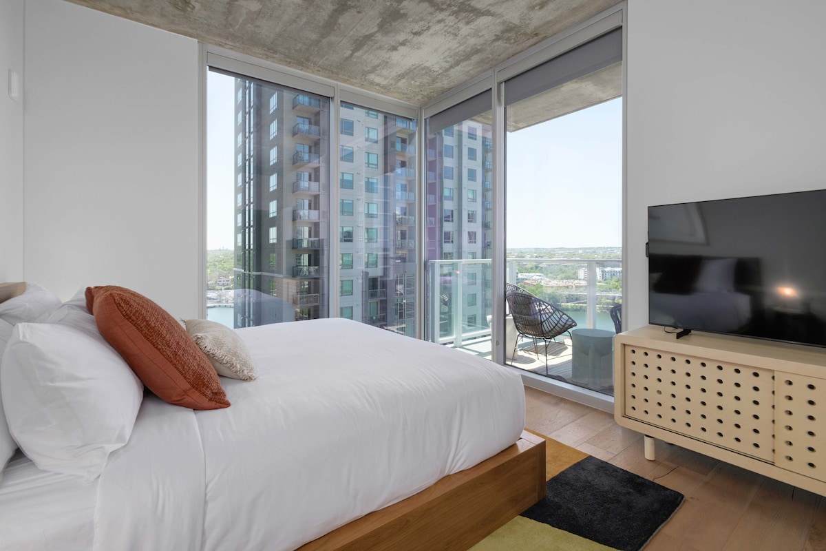 Stay in Style on Rainey Street | Unreal Amenities