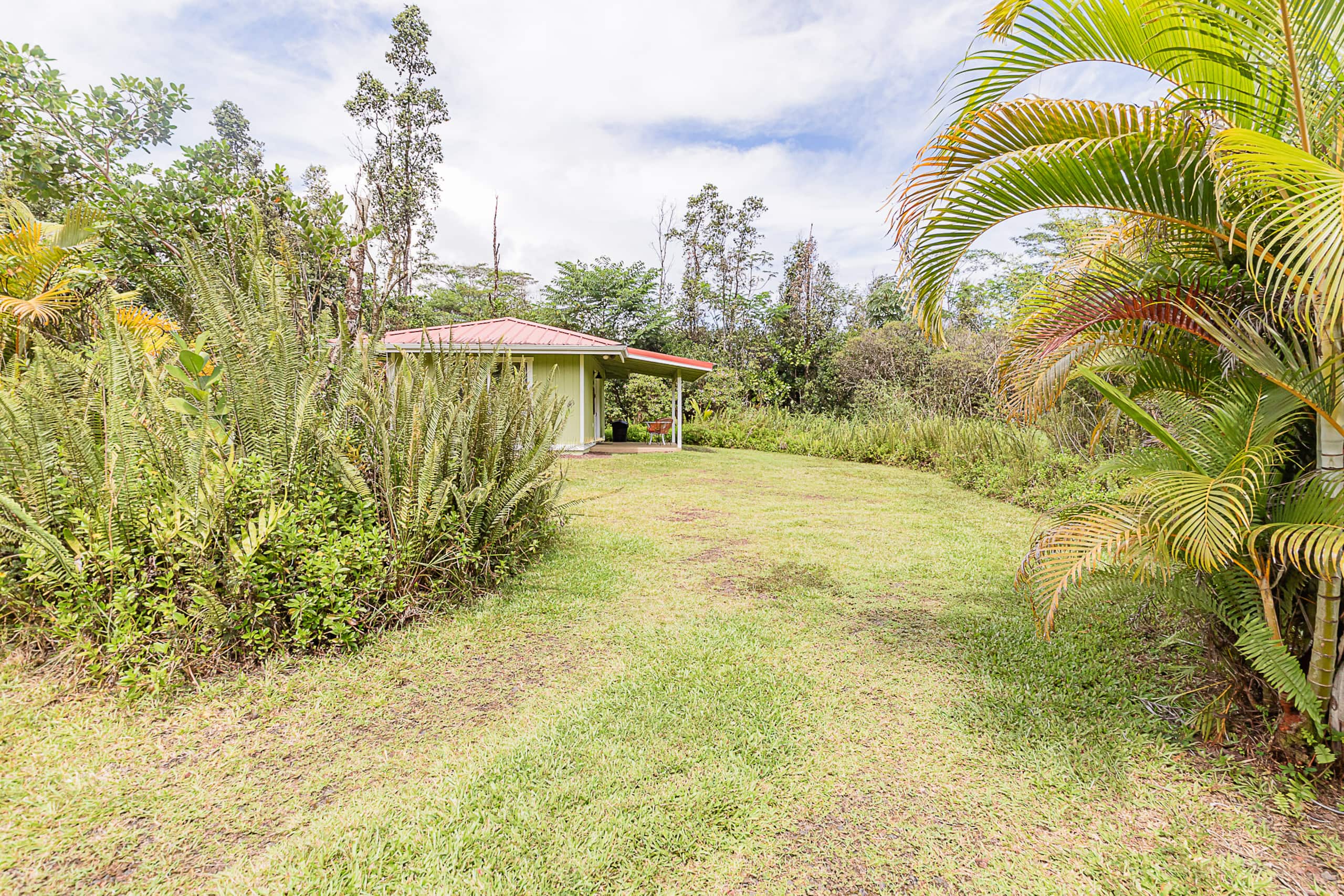 Jungle Studio Clean Comfy Affordable Near Hilo - Photo 10