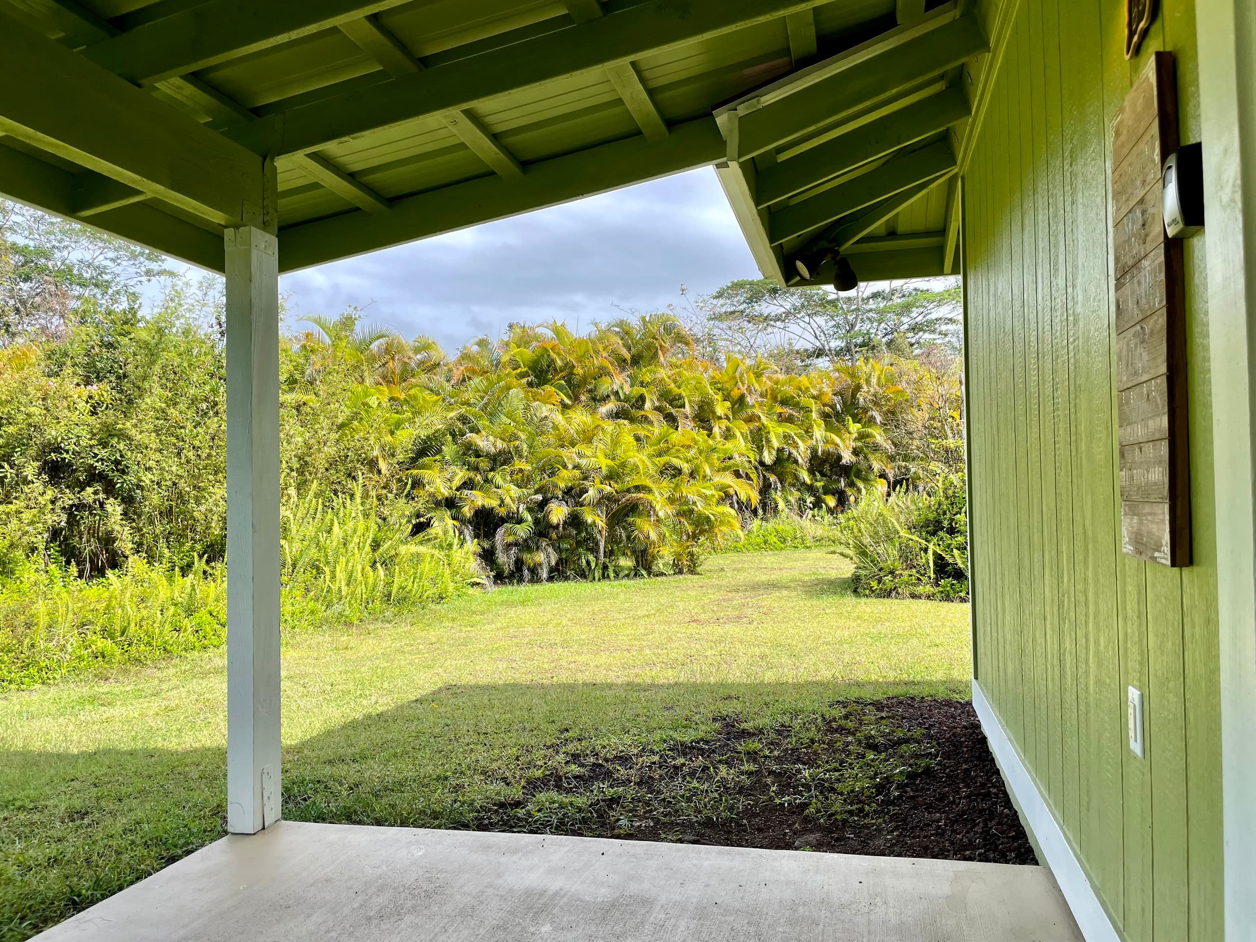 Jungle Studio Clean Comfy Affordable Near Hilo - Photo 11