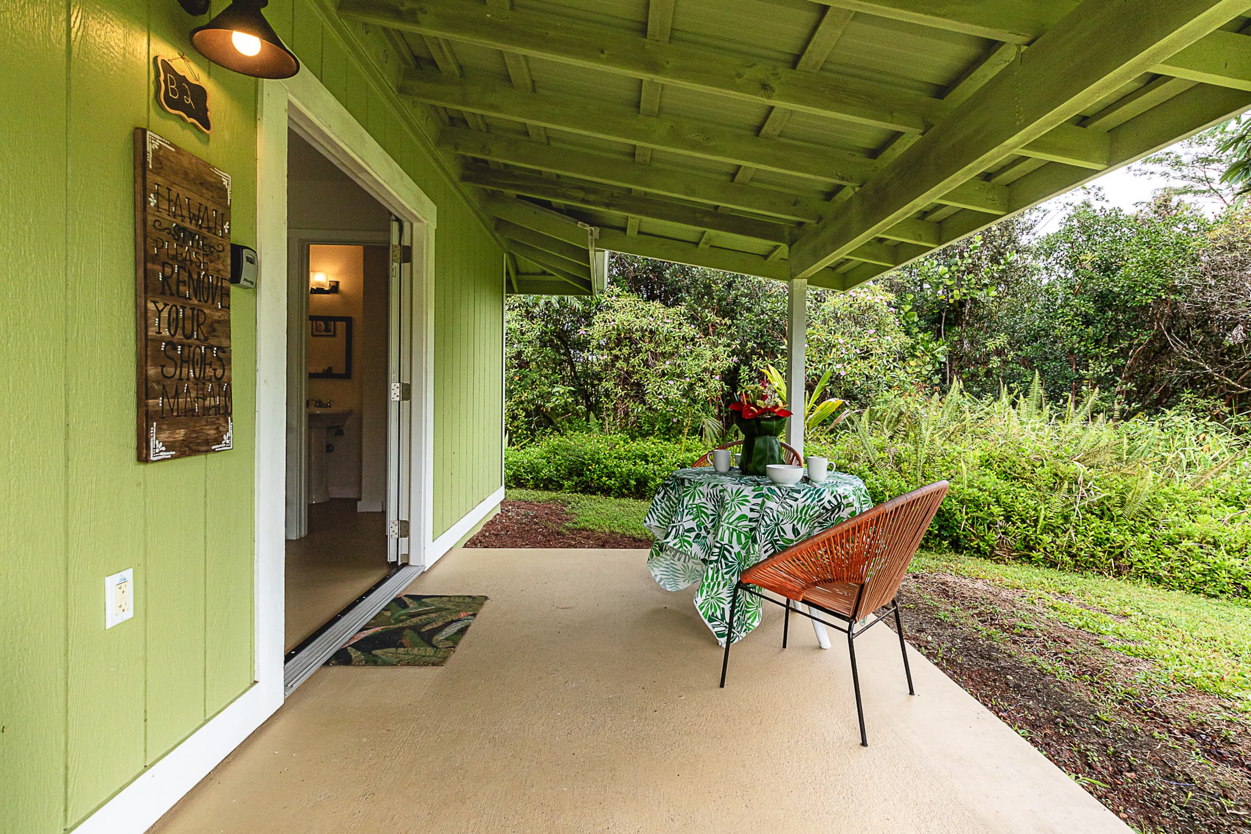 Jungle Studio Clean Comfy Affordable Near Hilo - Photo 16