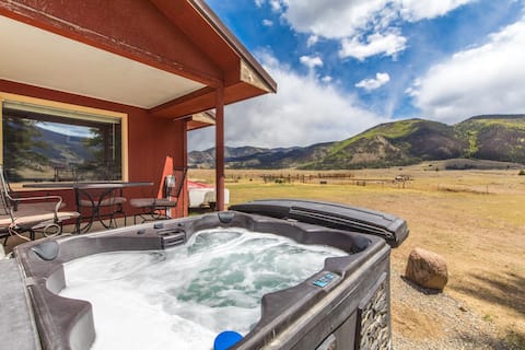 Fisherman's Paradise - Pet Friendly, Private Creek