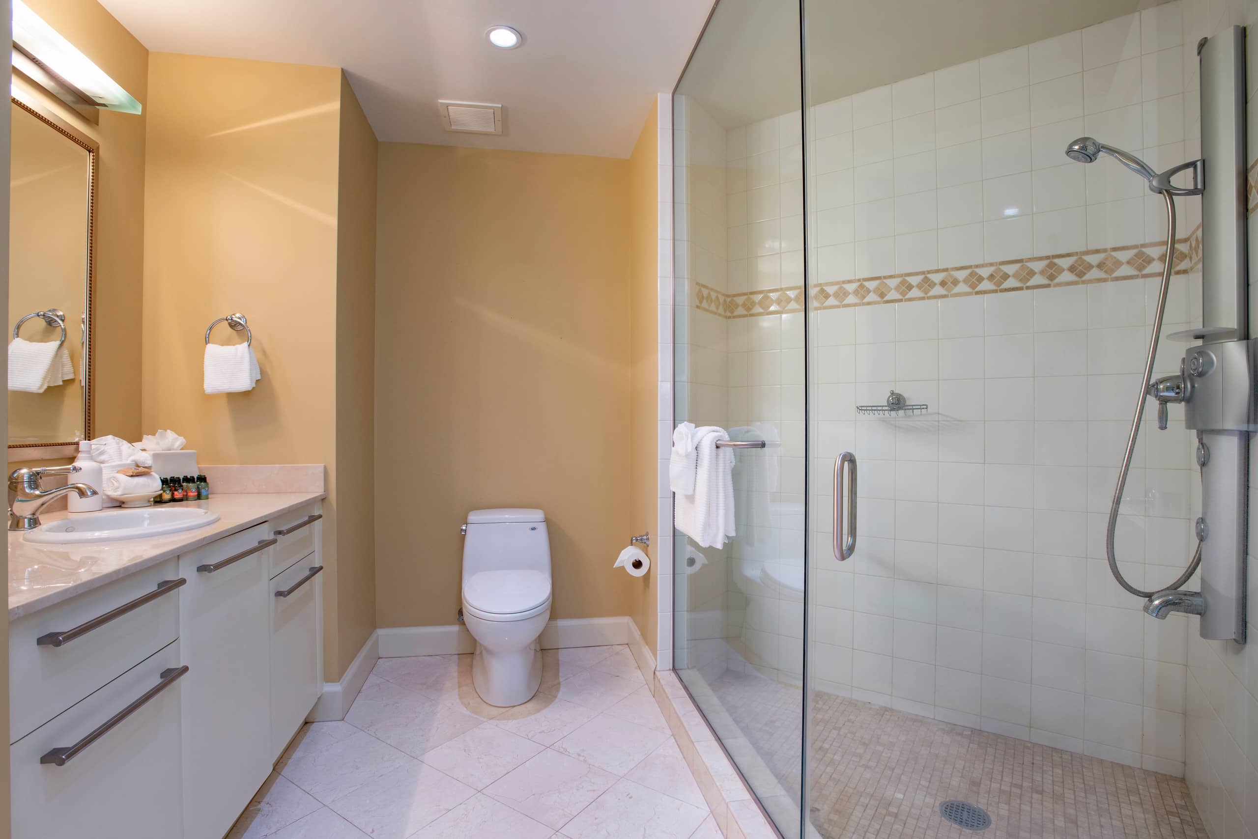 Townhouse in Kihei · ★5.0 · 3 bedrooms · 5 beds · 3.5 shared baths - Image 29