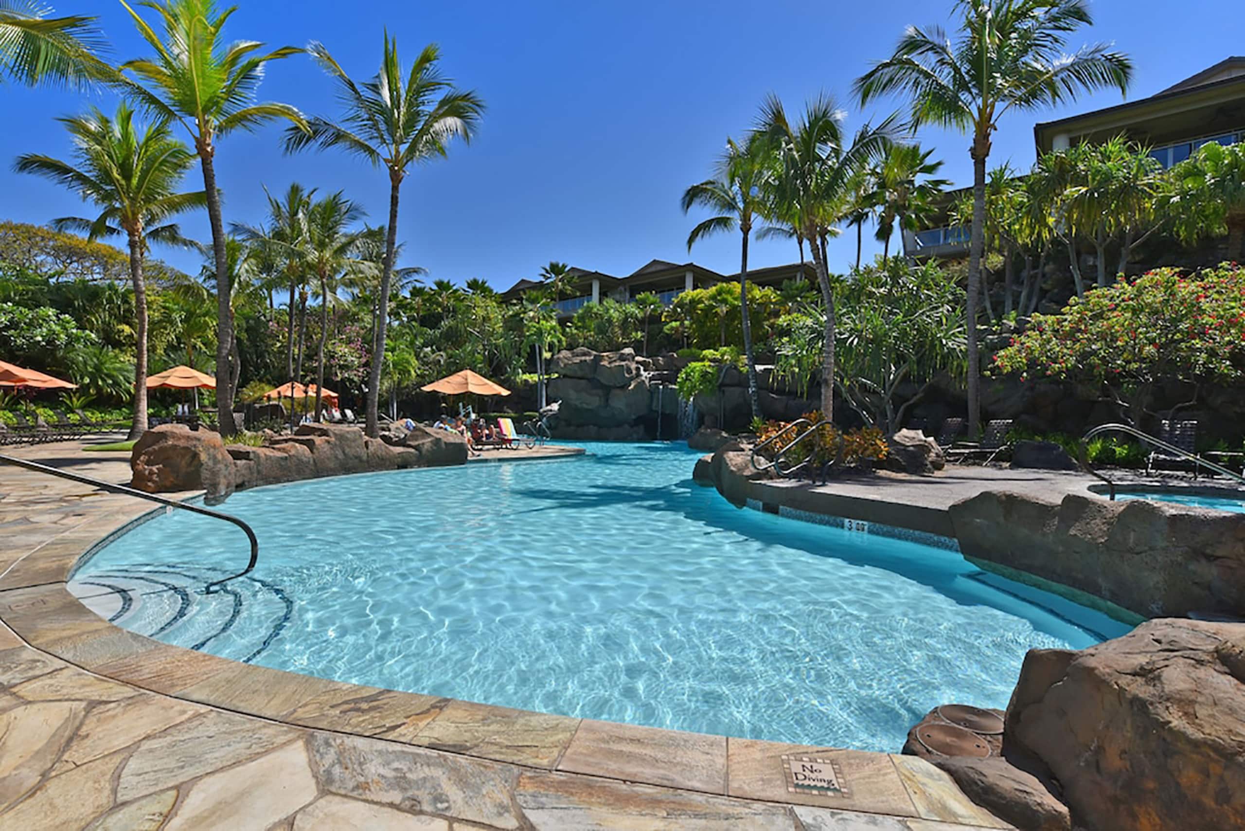 Townhouse in Kihei · ★5.0 · 3 bedrooms · 5 beds · 3.5 shared baths - Image 41