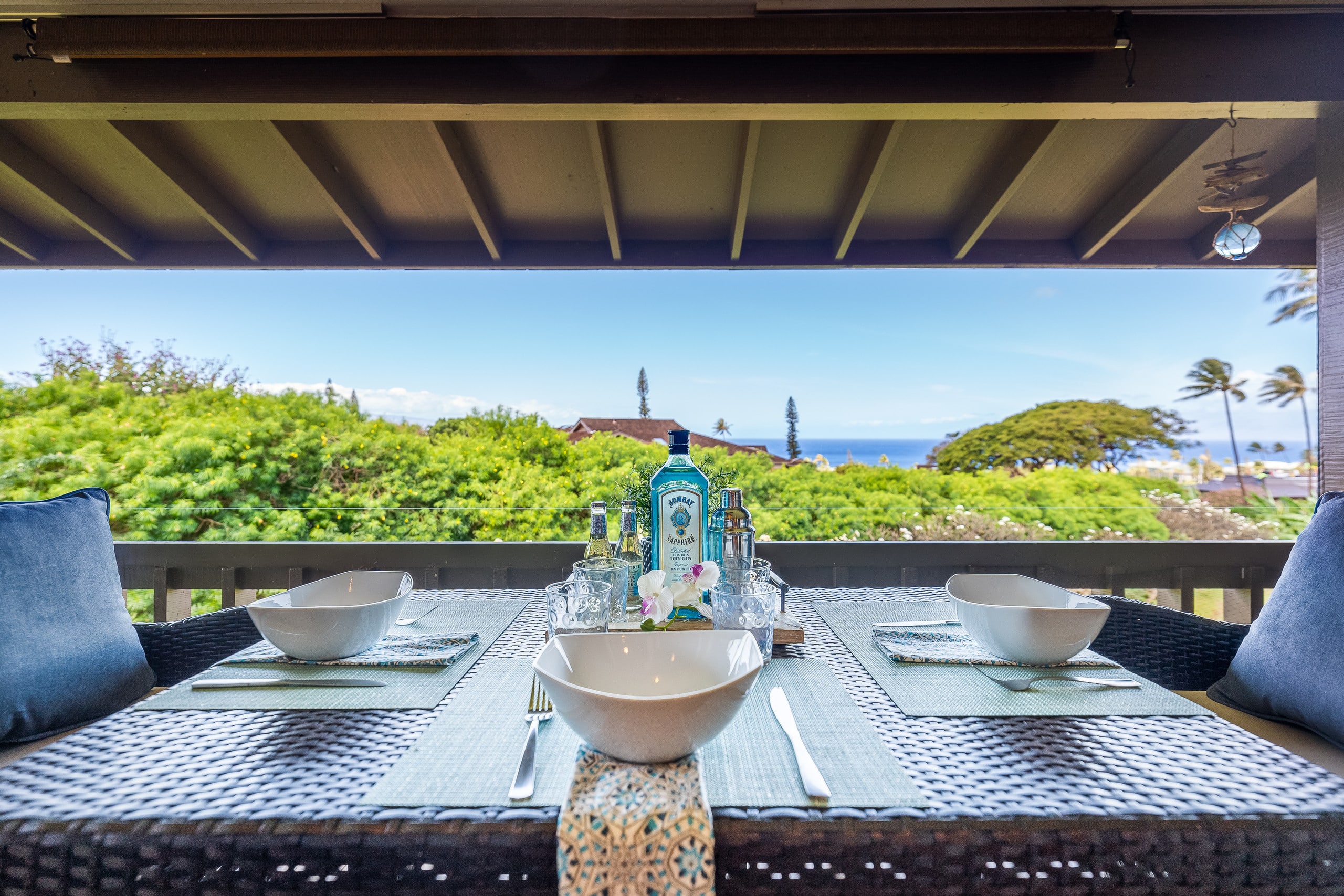 Condo in Lahaina · ★4.91 · 2 bedrooms · 3 beds · 2 baths - Image 34