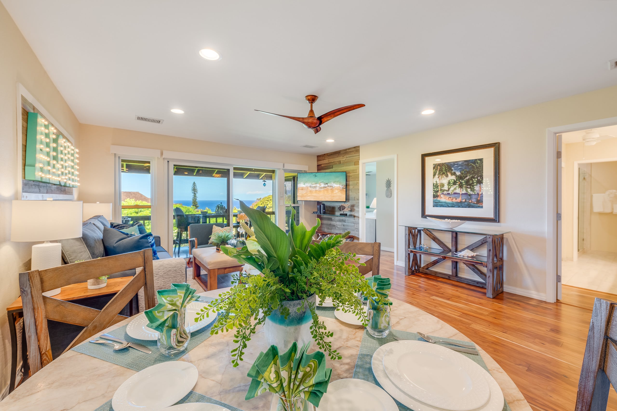 Condo in Lahaina · ★4.91 · 2 bedrooms · 3 beds · 2 baths - Image 14