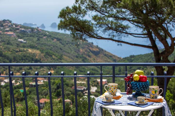 Listing in Sorrento