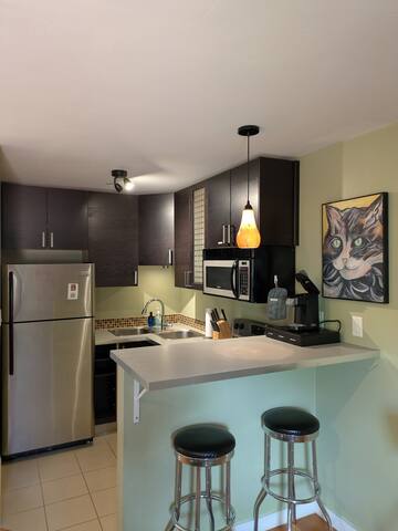 The Flagstone Boutique Inn And Suites managed Airbnb listing 2