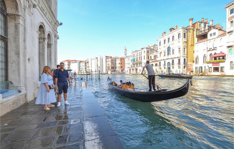 Lovely apartment in Venezia with WiFi gallery image 4