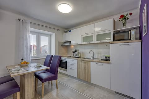 Popular Airbnb listing: Zea apartment in Mugeba