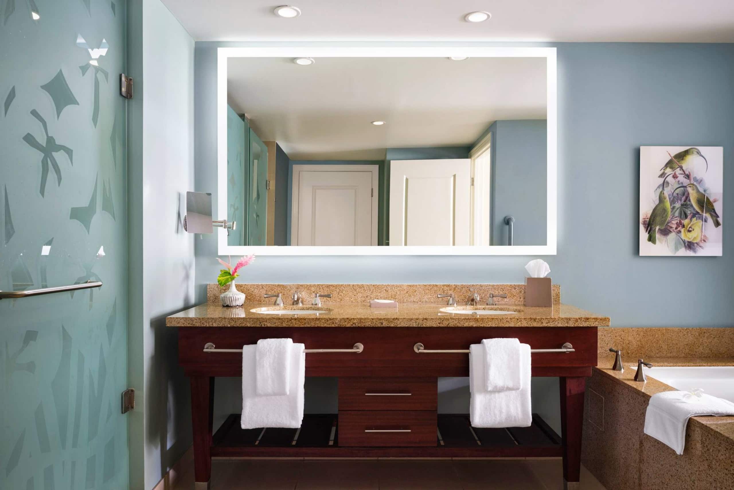 Condo in Lahaina · ★5.0 · 2 bedrooms · 4 beds · 2 private baths - Image 8