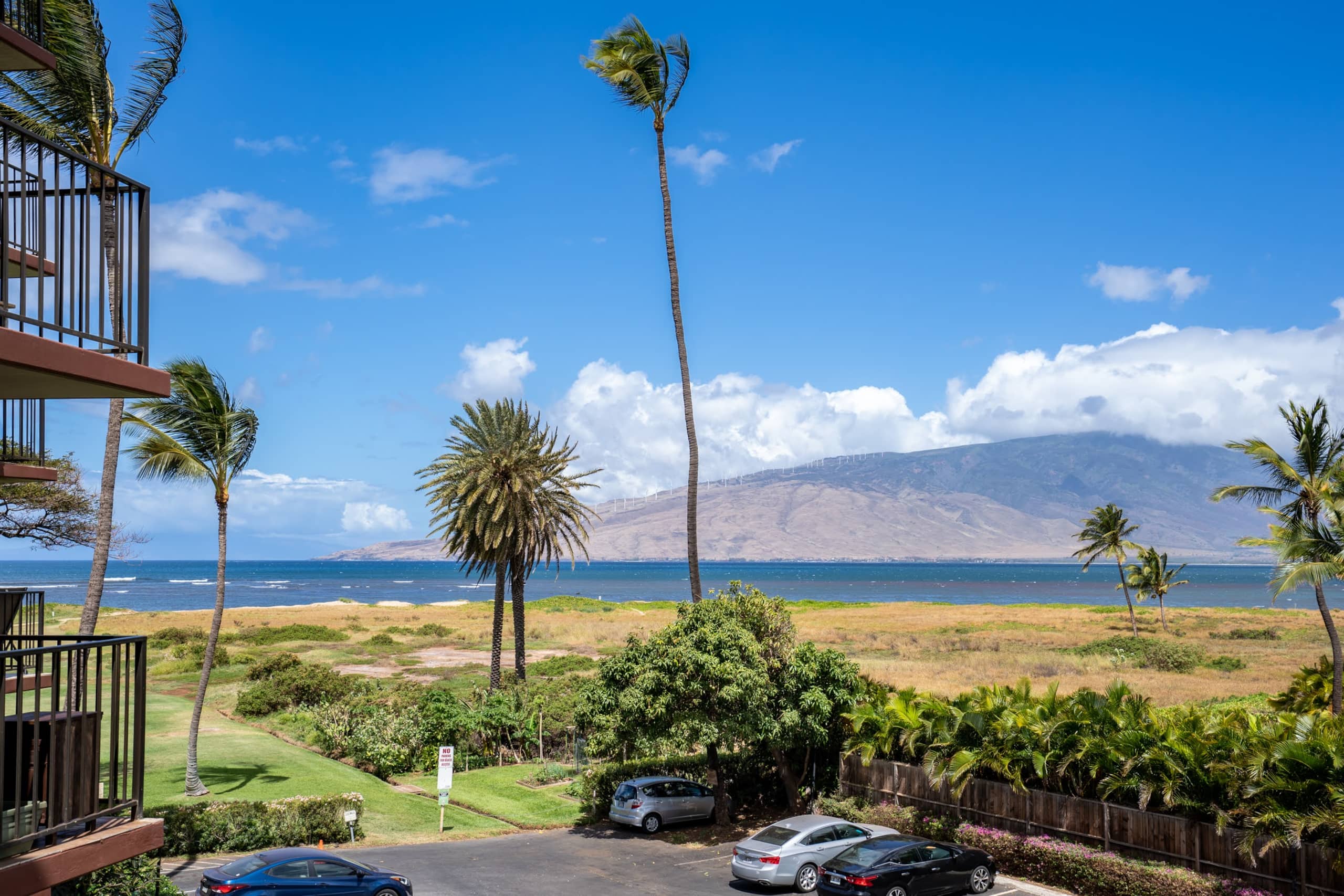 Condo in Kihei · ★4.75 · 1 bedroom · 2 beds · 1 shared bath - Image 3