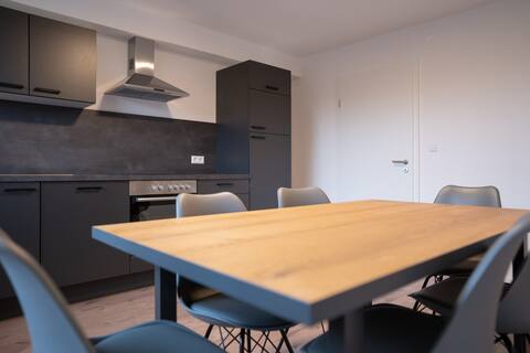 Apartment with 3 rooms, 2 bathrooms and kitchen