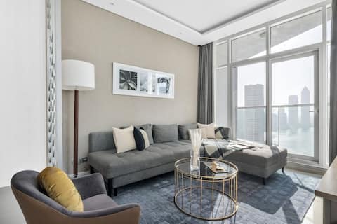 GuestReady - Afterlight Roses
