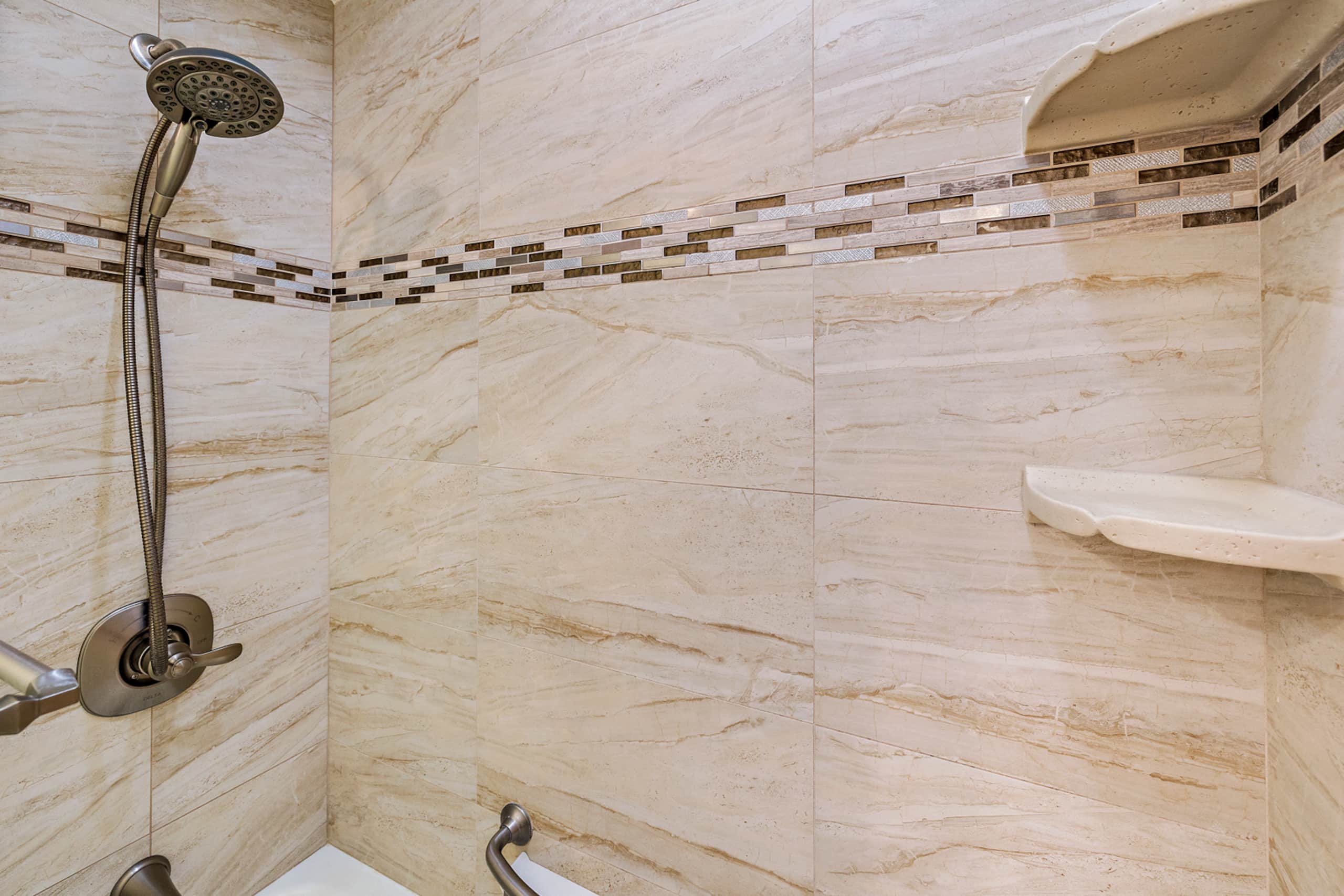 Home in Kihei · ★4.58 · 1 bedroom · 2 beds · 1 private bath - Image 24