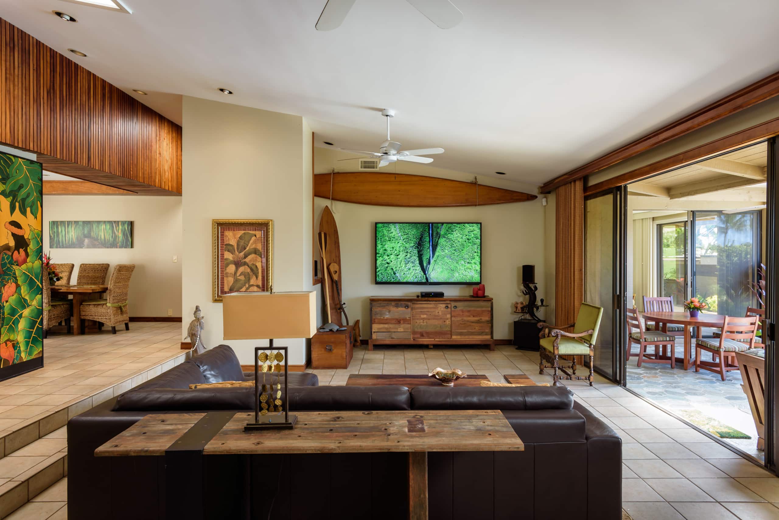 Home in Lahaina · ★4.85 · 5 bedrooms · 5 beds · 5.5 baths - Image 4