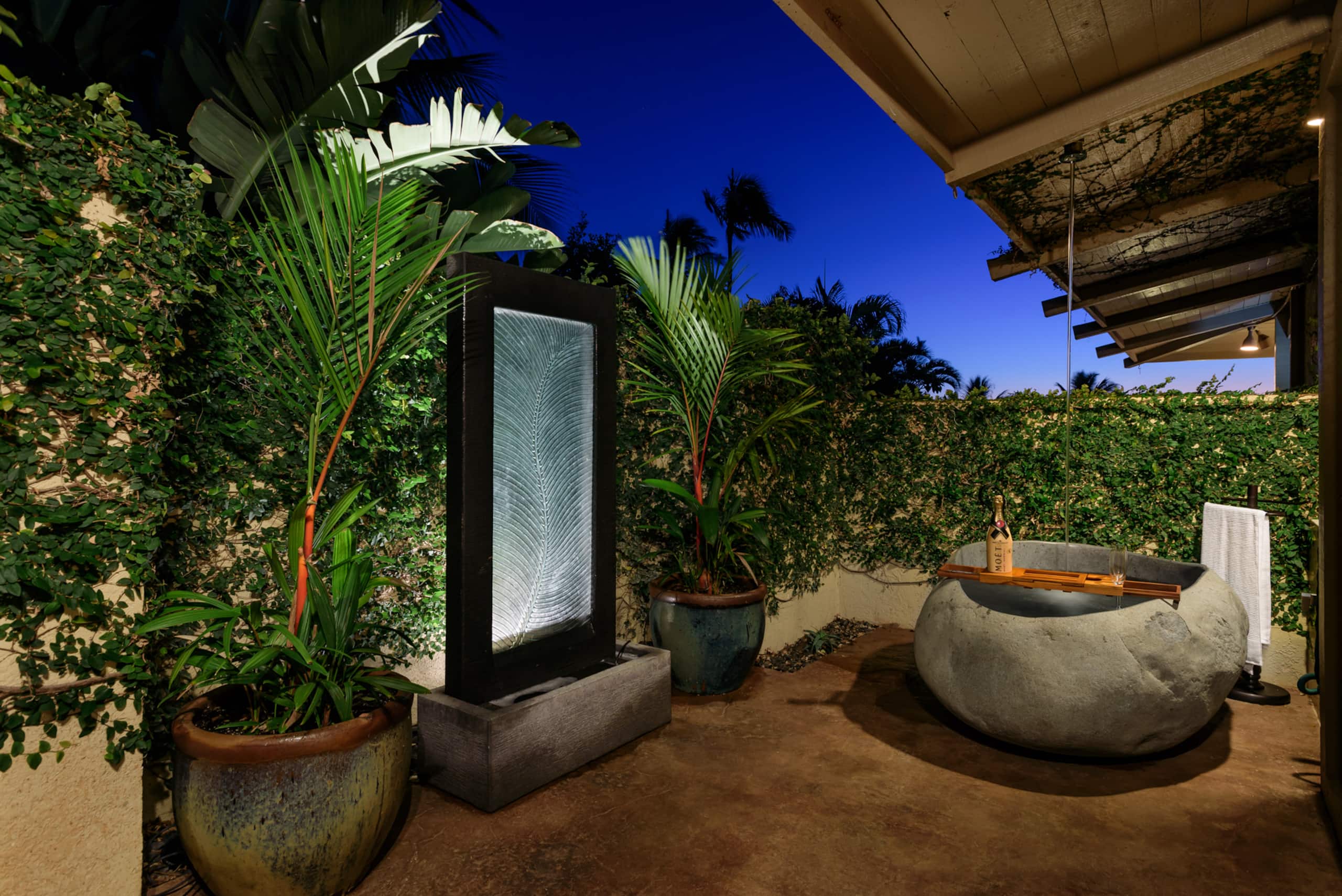 Home in Lahaina · ★4.85 · 5 bedrooms · 5 beds · 5.5 baths - Image 49