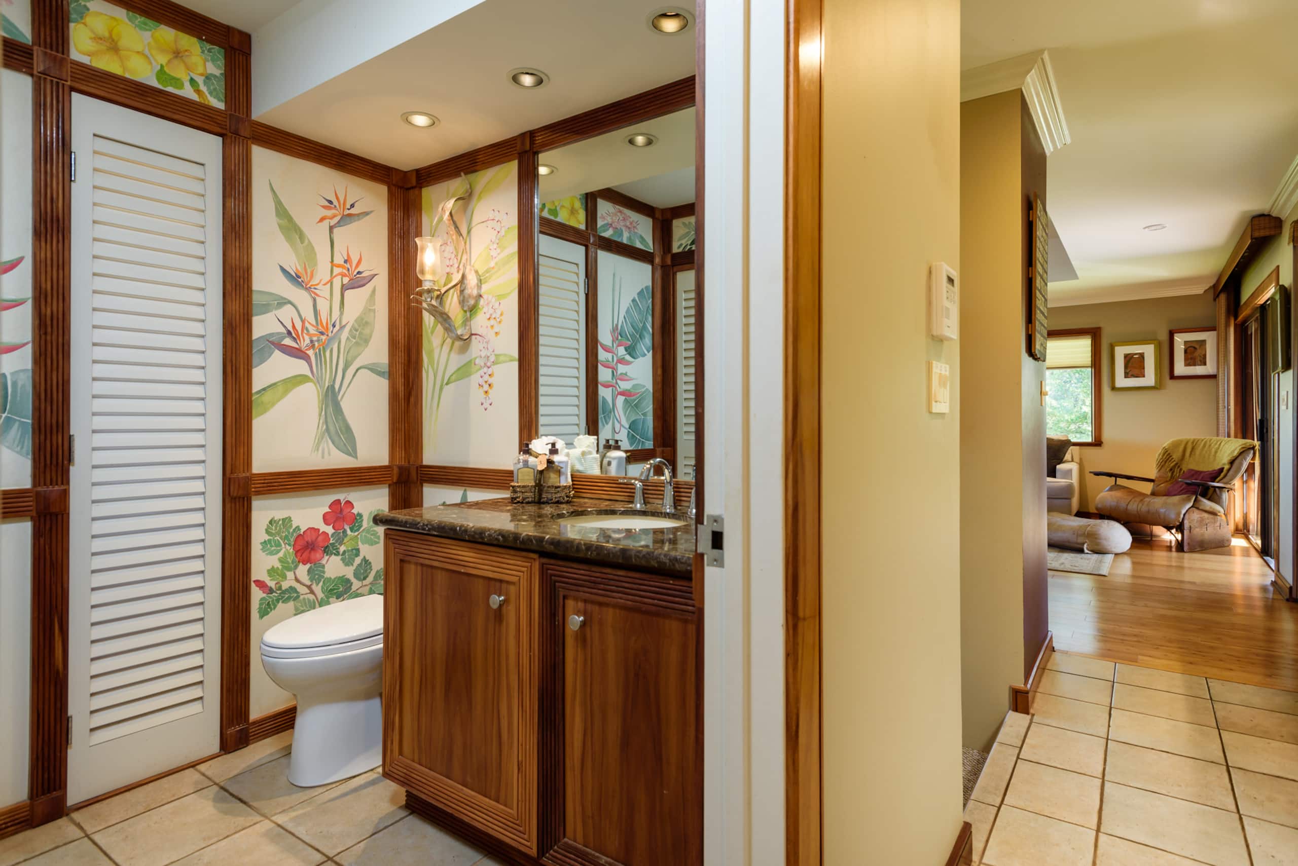 Home in Lahaina · ★4.85 · 5 bedrooms · 5 beds · 5.5 baths - Image 27