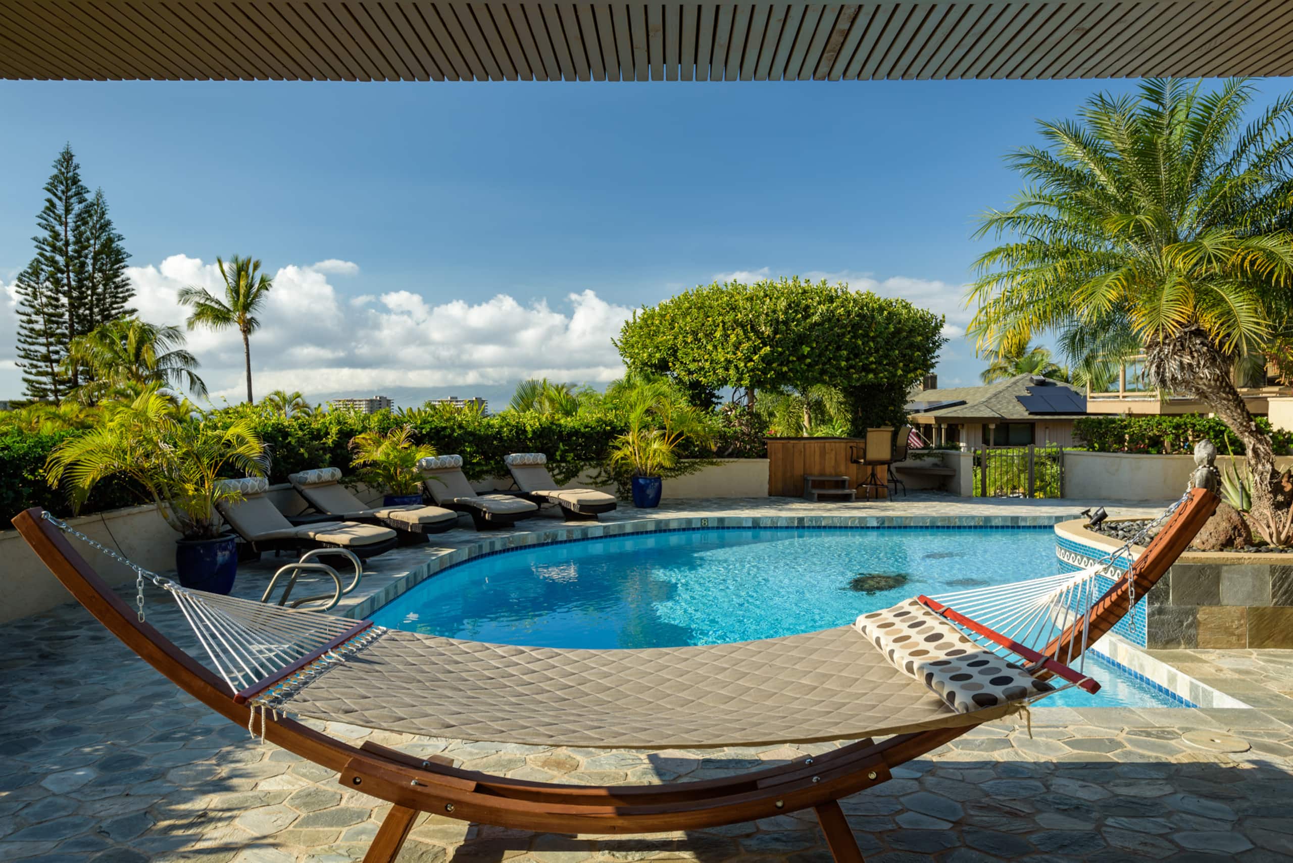 Home in Lahaina · ★4.85 · 5 bedrooms · 5 beds · 5.5 baths - Image 43