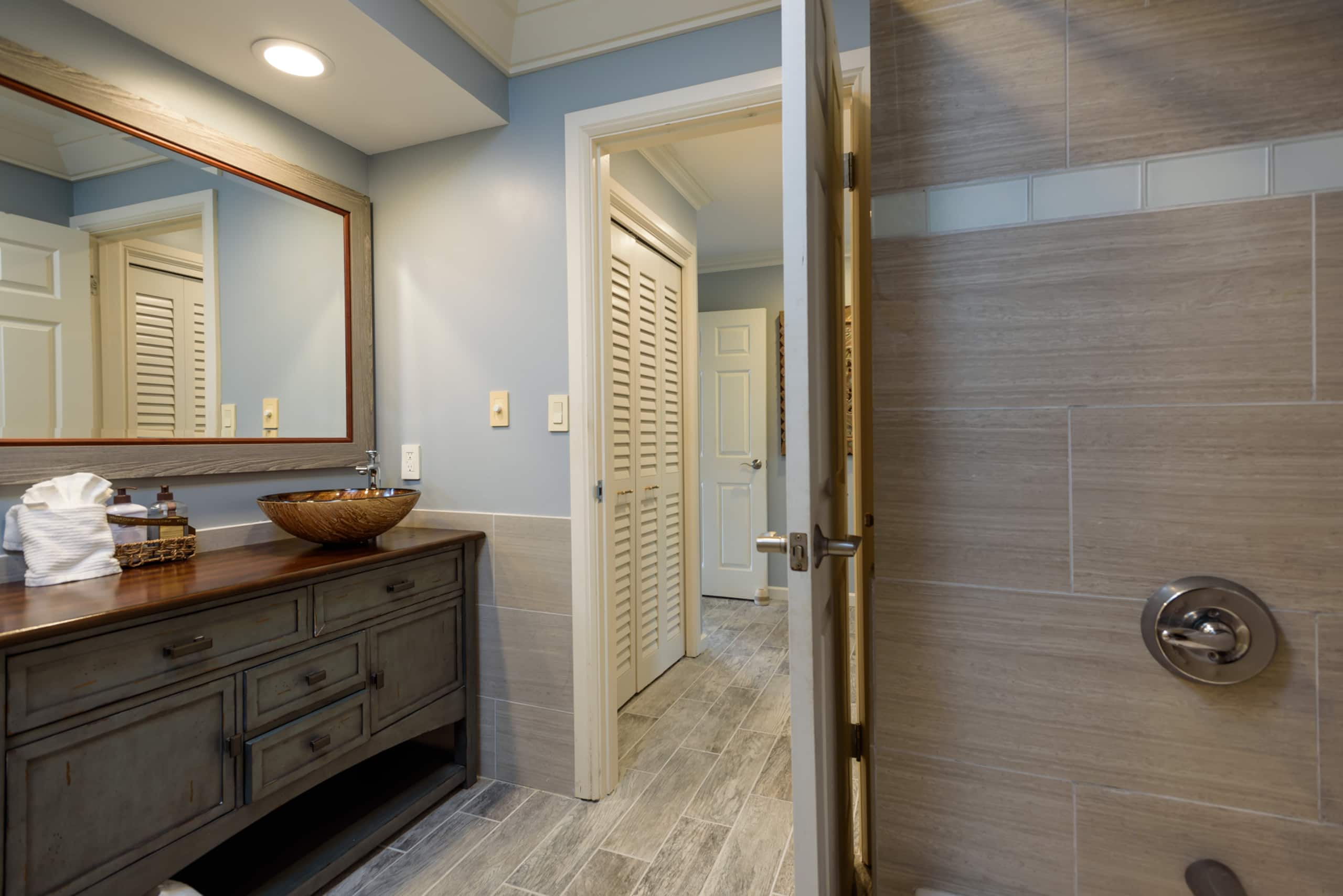 Home in Lahaina · ★4.85 · 5 bedrooms · 5 beds · 5.5 baths - Image 22