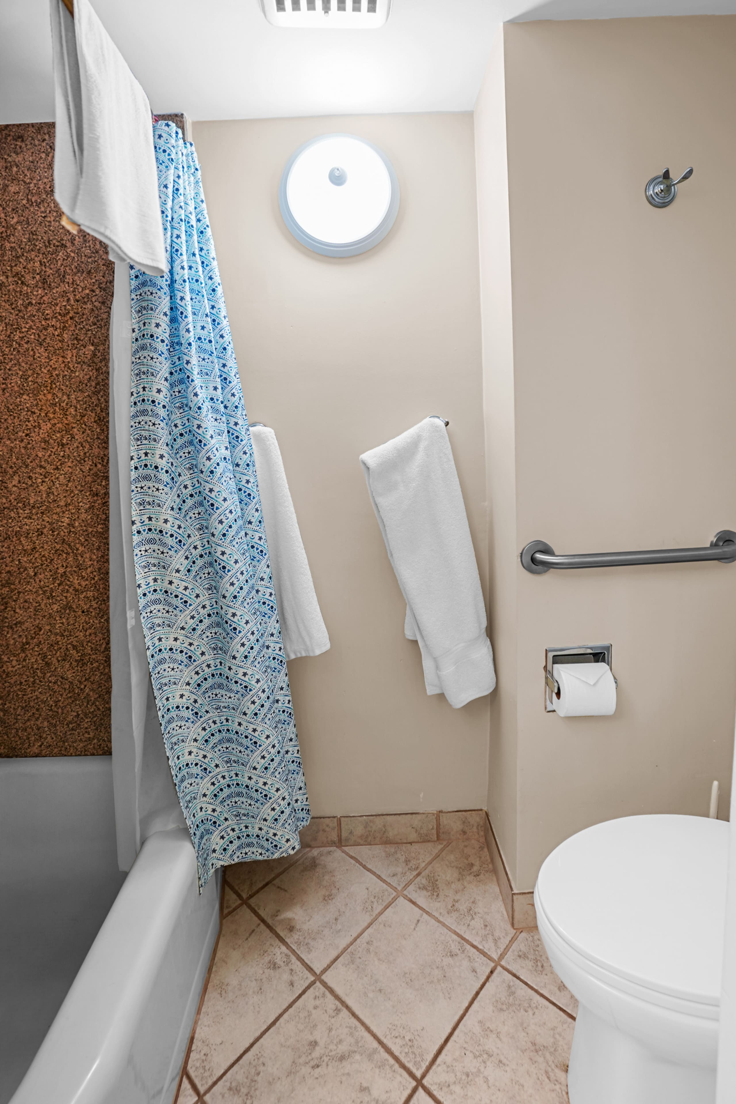 Home in Lahaina · ★4.71 · 2 bedrooms · 3 beds · 2 private baths - Image 25