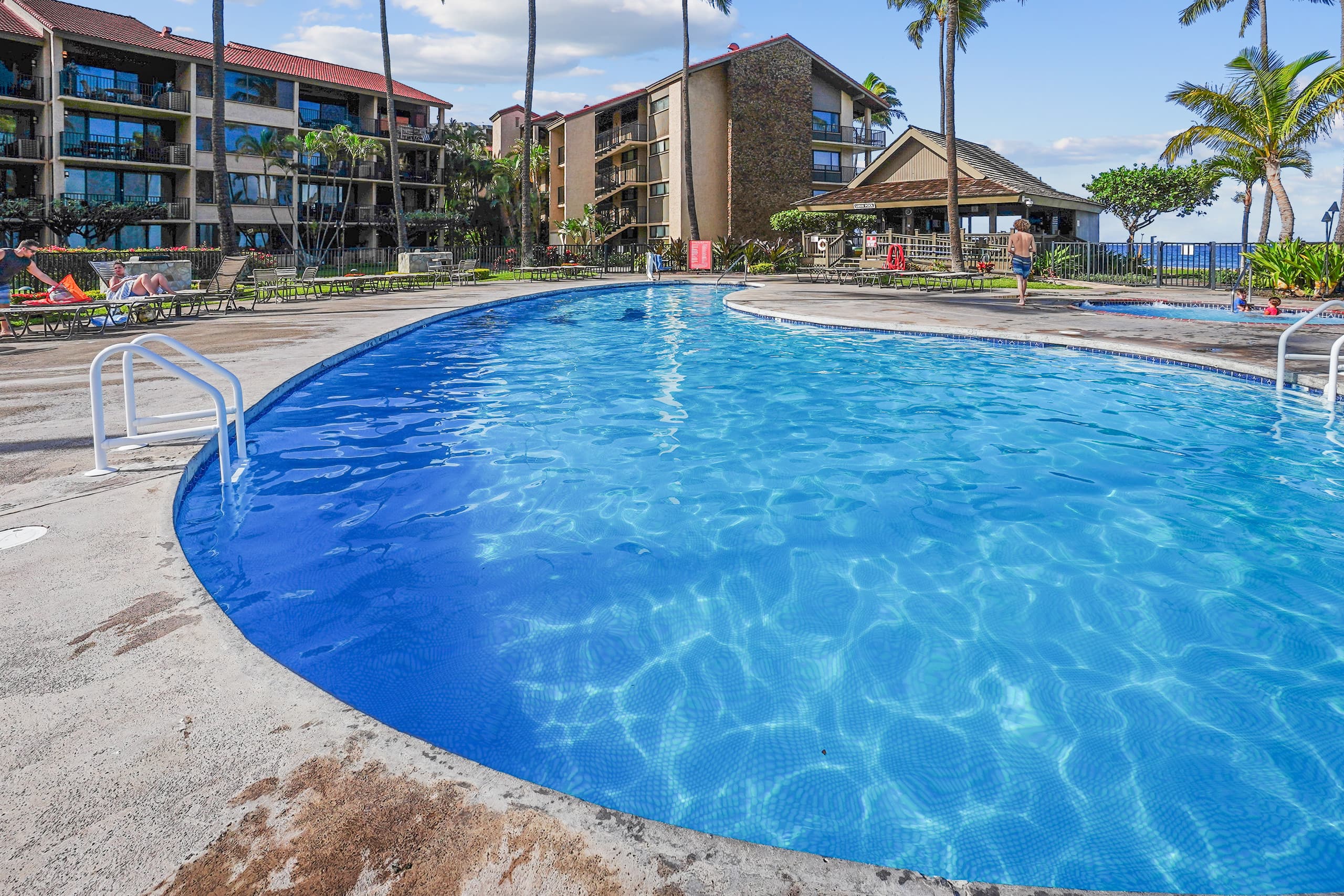 Home in Lahaina · ★4.71 · 2 bedrooms · 3 beds · 2 private baths - Image 38