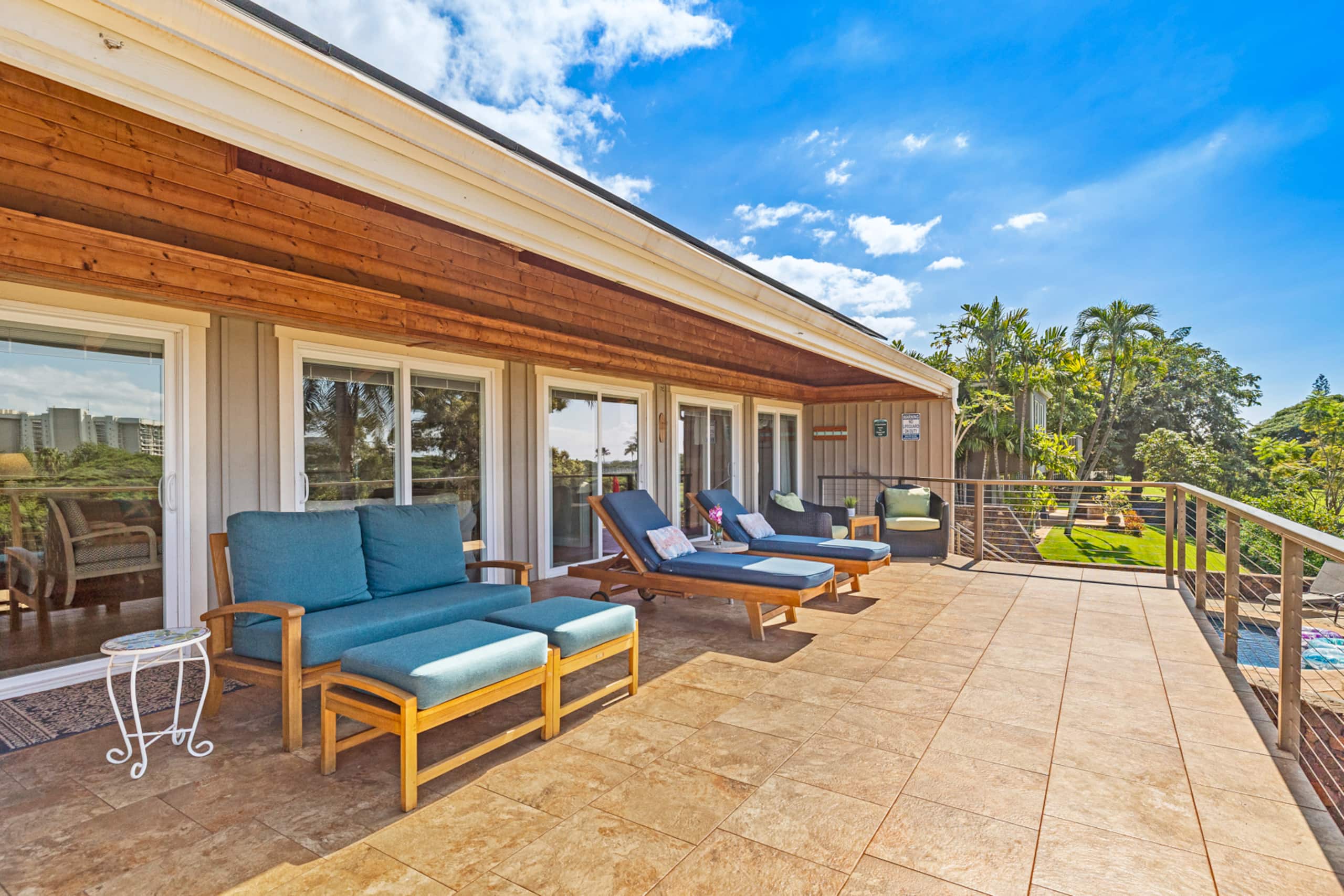 Home in Lahaina · ★4.83 · 6 bedrooms · 9 beds · 3 baths - Image 45