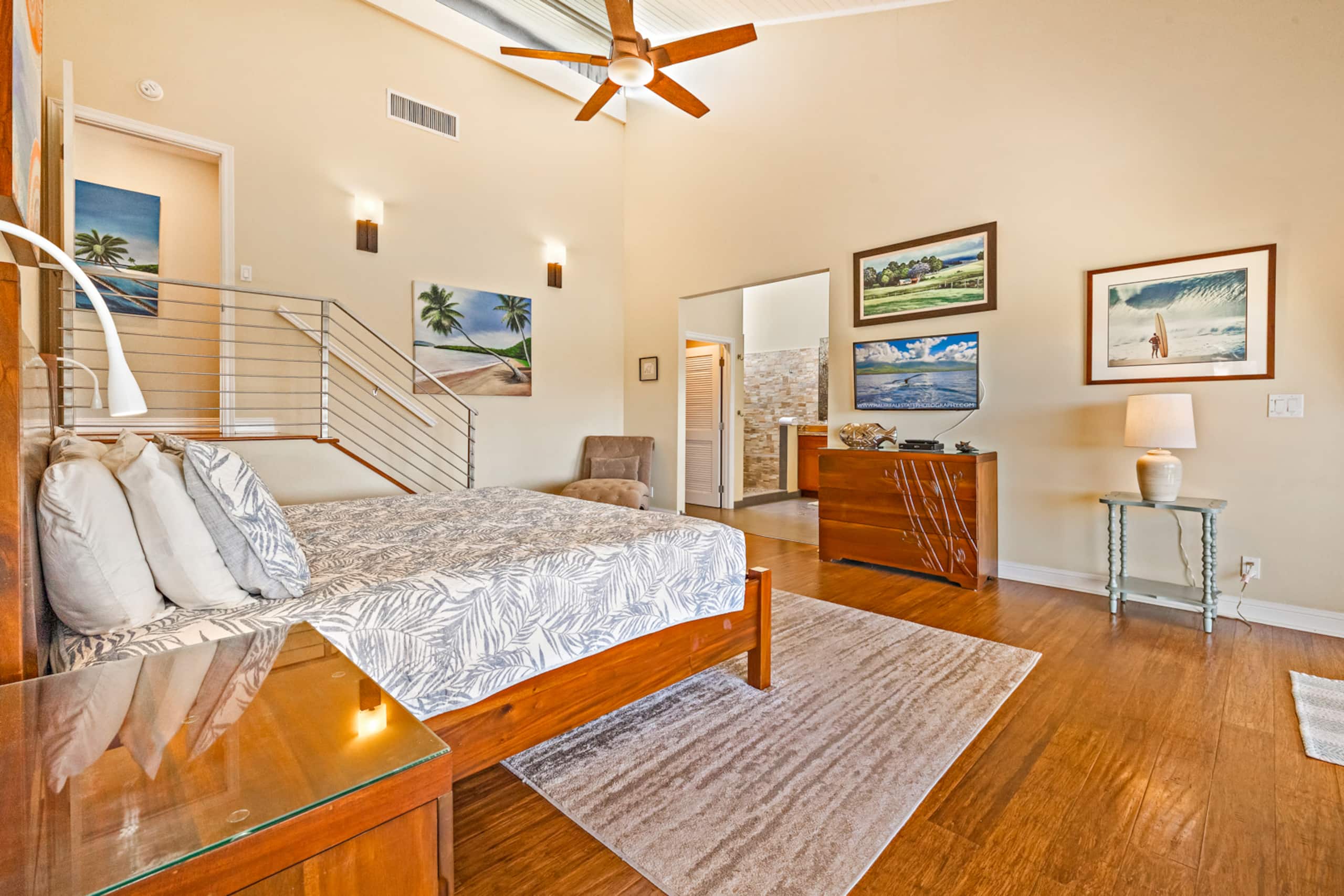 Home in Lahaina · ★4.83 · 6 bedrooms · 9 beds · 3 baths - Image 16