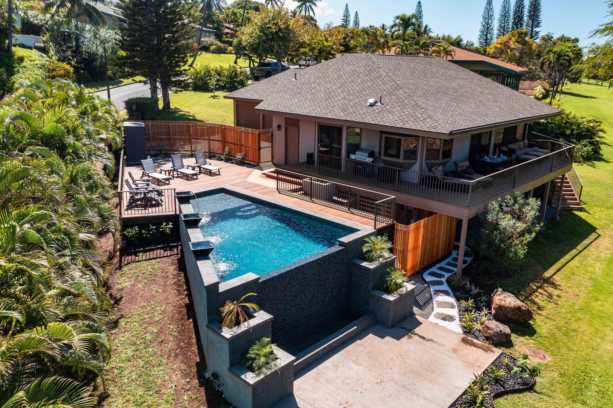 Home in Lahaina · ★4.86 · 3 bedrooms · 4 beds · 2 baths - Image 61